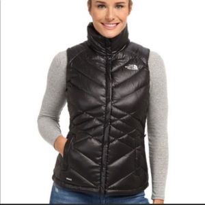 North Face goose down vest 550